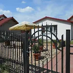 Boszkowianka Mini Сasa de vacaciones Boszkowo